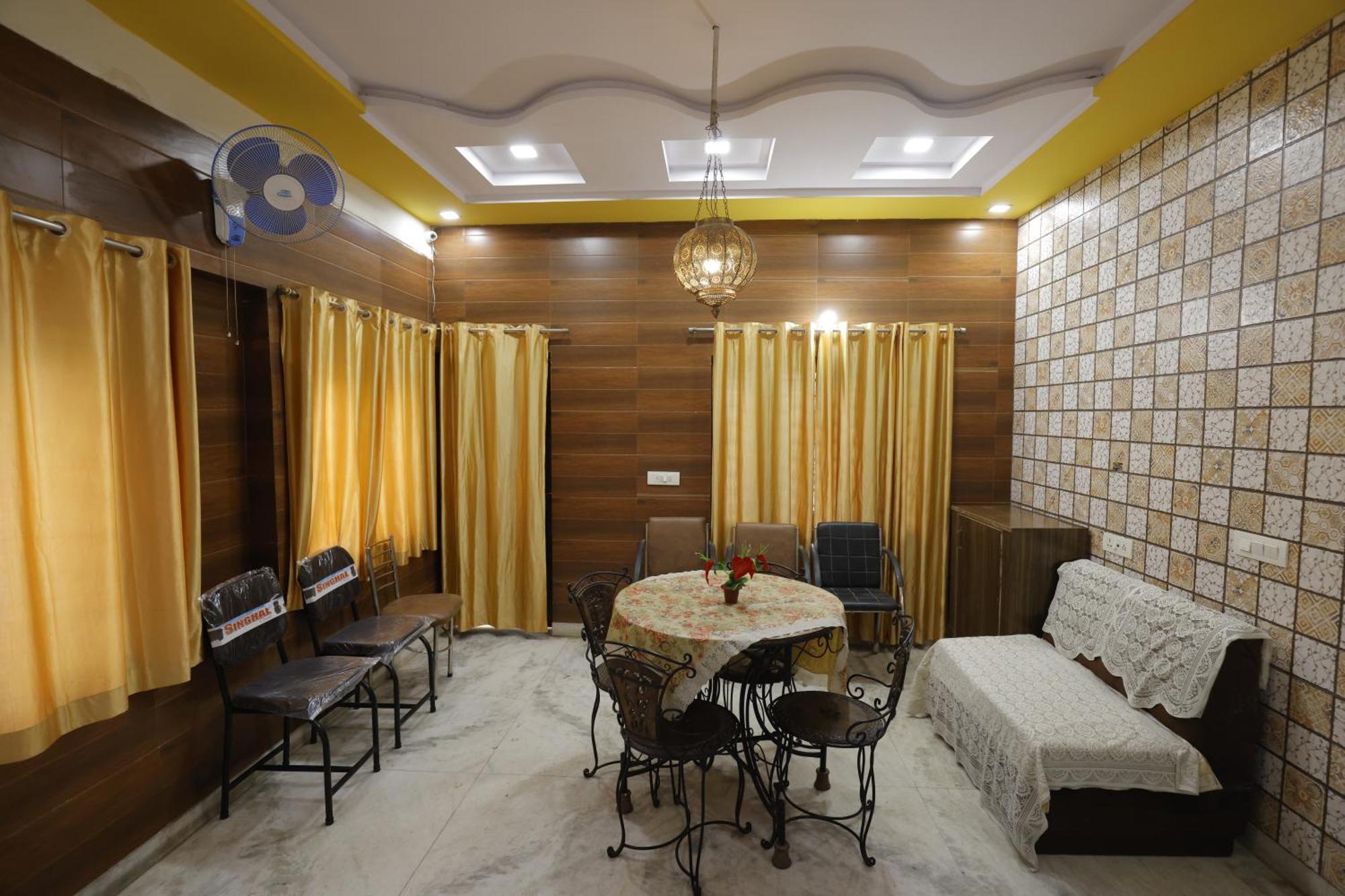 Basil Inn Home Stay Walking Distance From Taj Mahal Agra Agra  Exterior photo